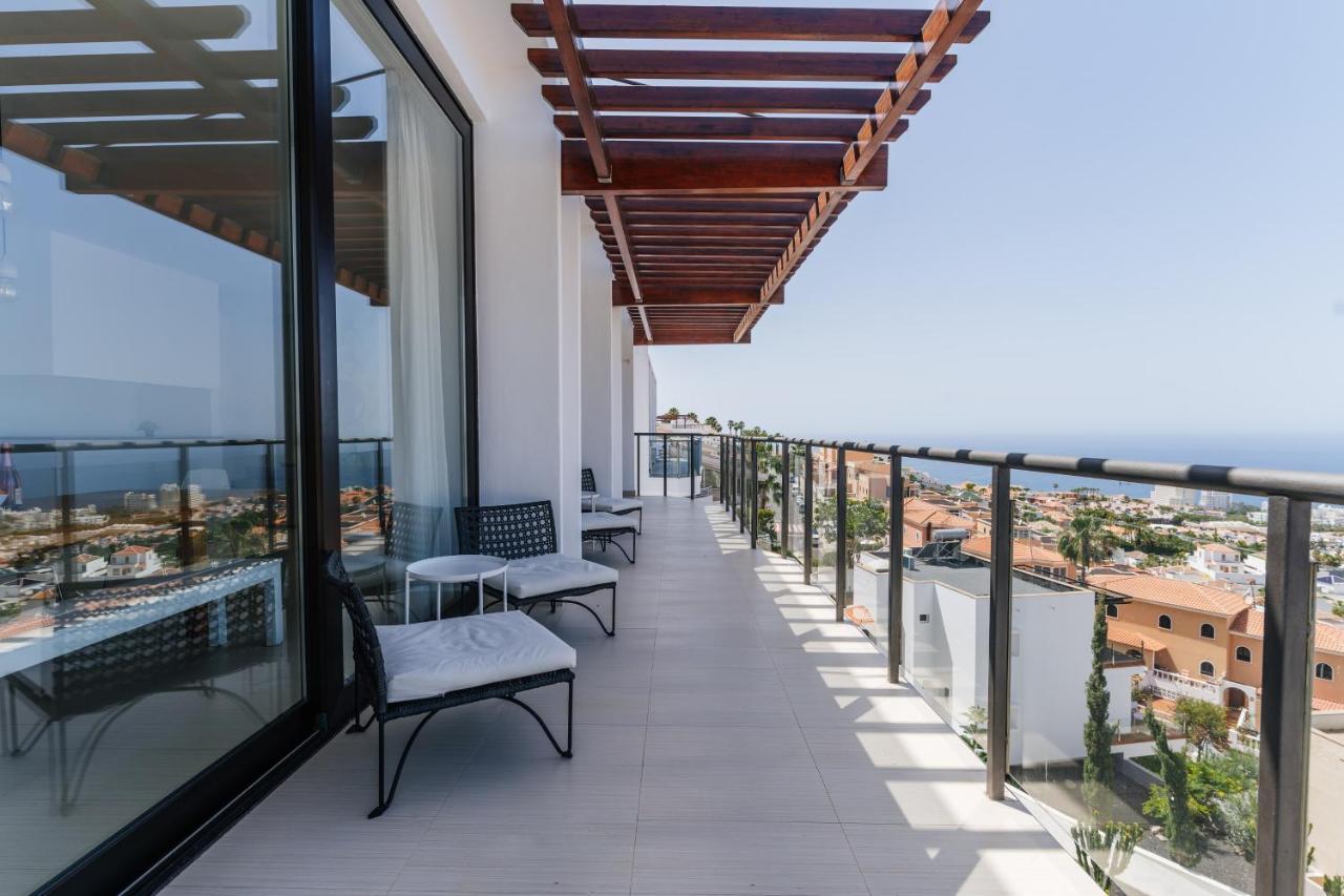 Sunset White Villa - Ocean View, Jakuzzi, Heated Pool, Air-Conditioning, Grill Плая де лас Америкас Екстериор снимка