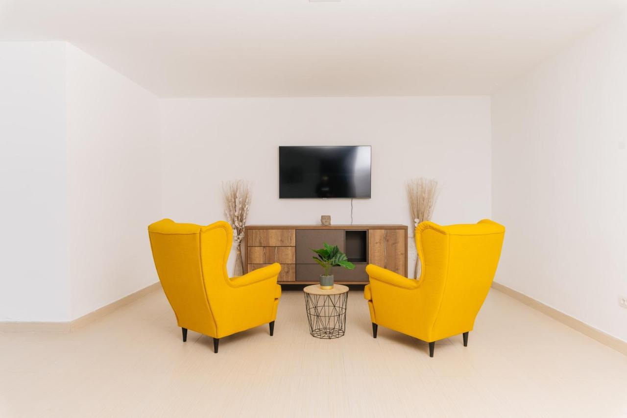 Sunset White Villa - Ocean View, Jakuzzi, Heated Pool, Air-Conditioning, Grill Плая де лас Америкас Екстериор снимка