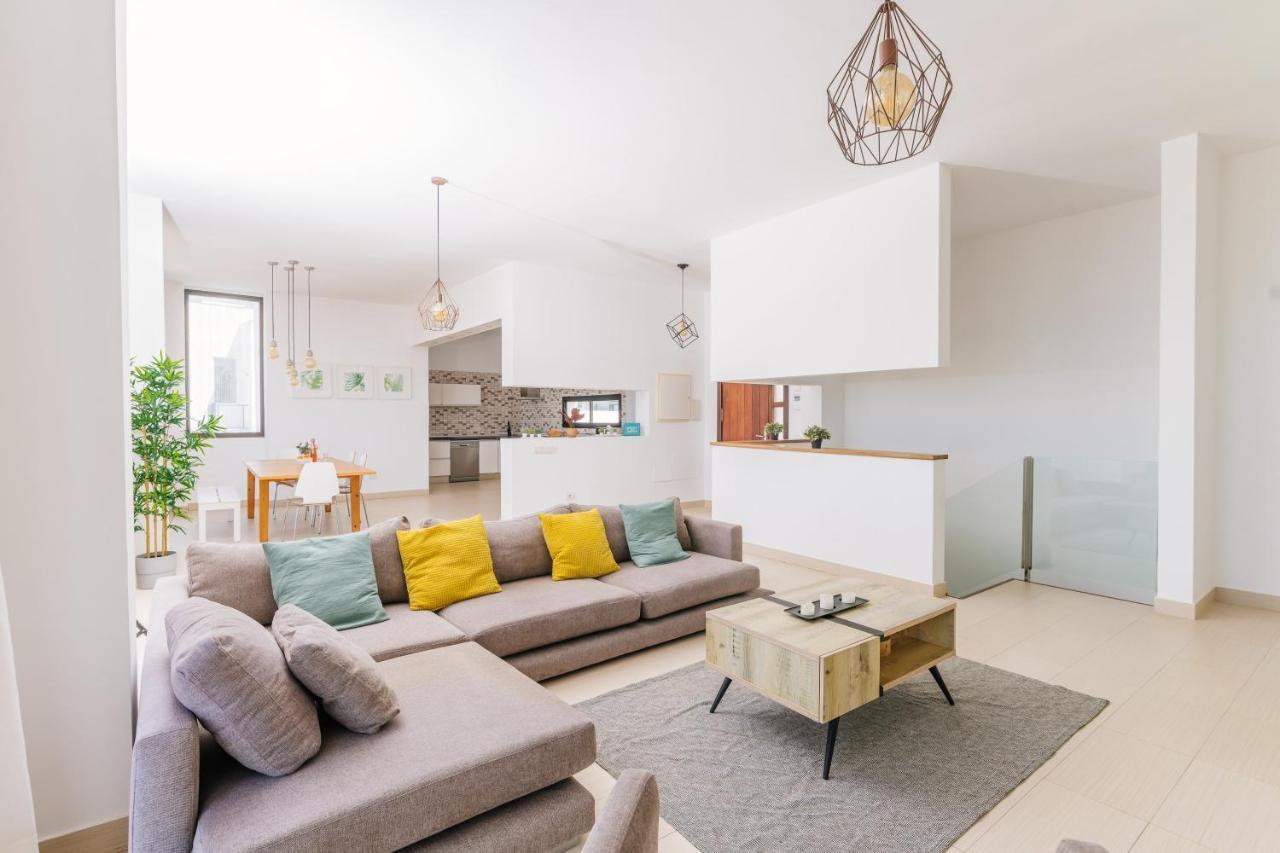 Sunset White Villa - Ocean View, Jakuzzi, Heated Pool, Air-Conditioning, Grill Плая де лас Америкас Екстериор снимка