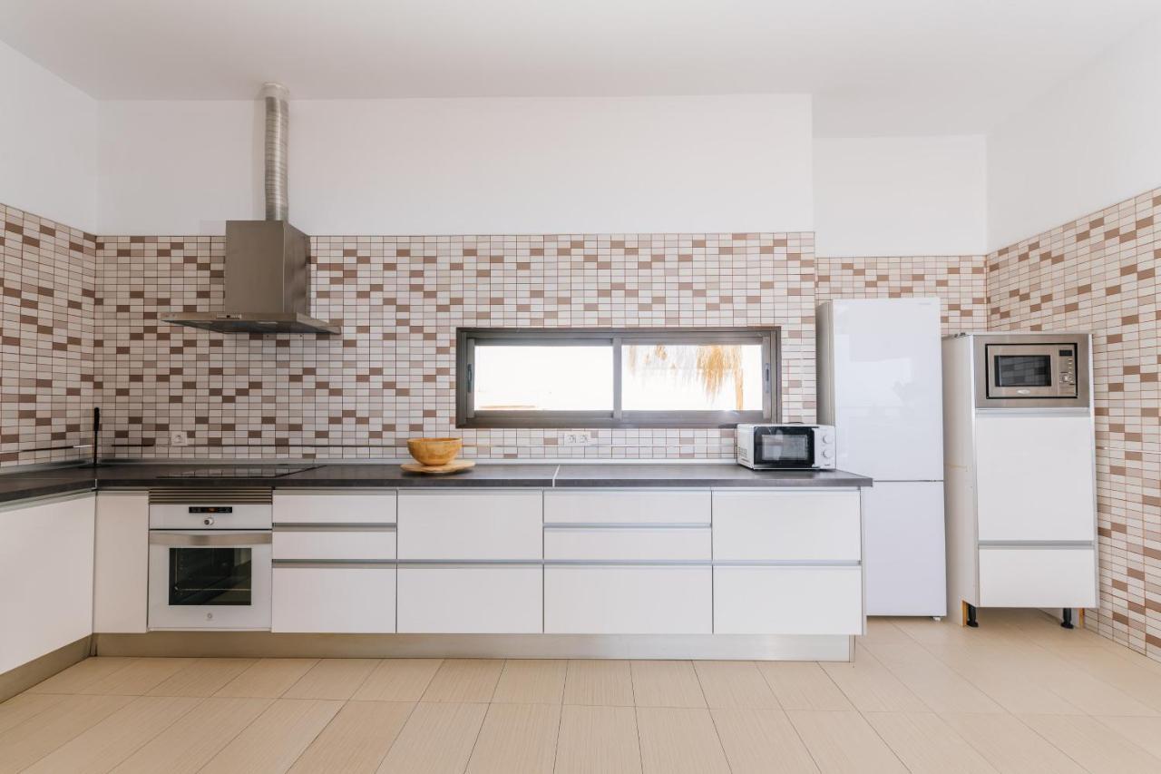 Sunset White Villa - Ocean View, Jakuzzi, Heated Pool, Air-Conditioning, Grill Плая де лас Америкас Екстериор снимка