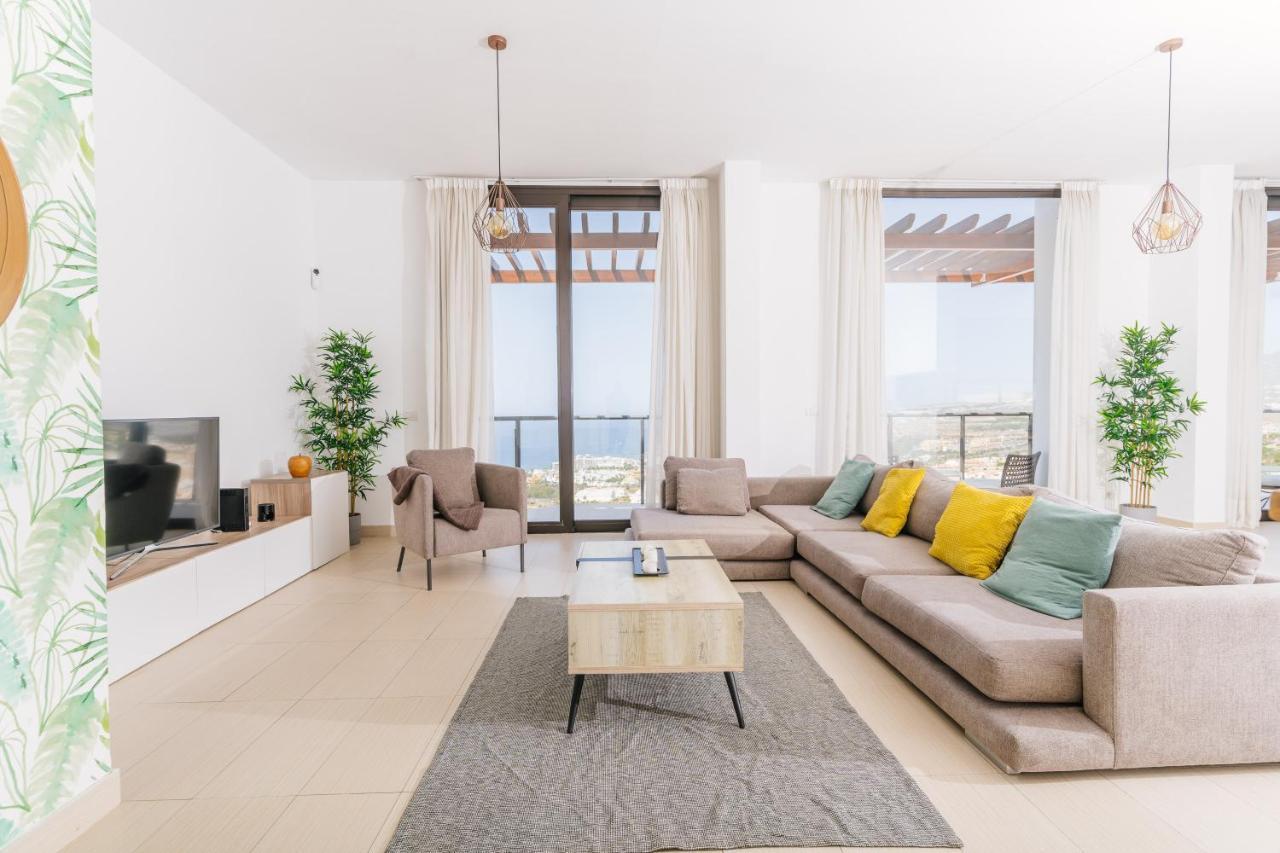 Sunset White Villa - Ocean View, Jakuzzi, Heated Pool, Air-Conditioning, Grill Плая де лас Америкас Екстериор снимка