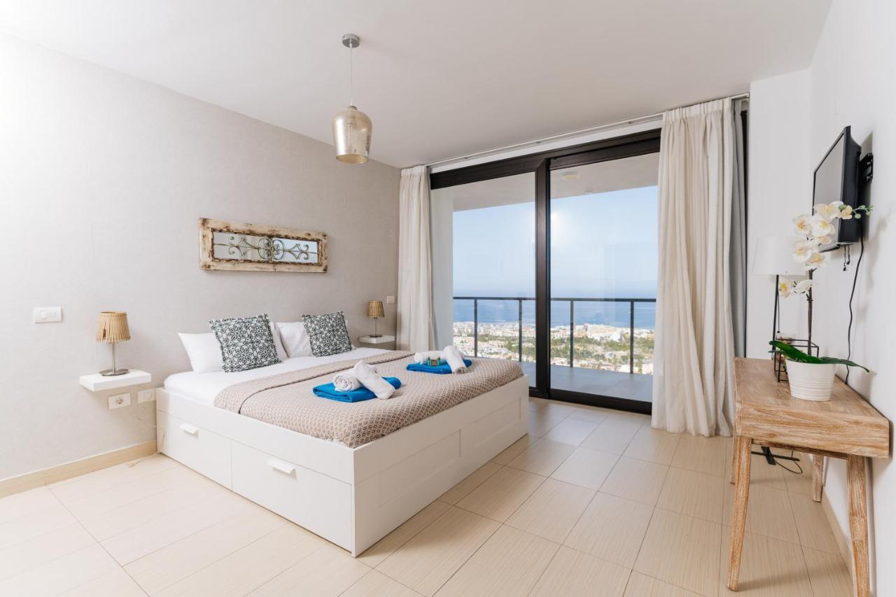Sunset White Villa - Ocean View, Jakuzzi, Heated Pool, Air-Conditioning, Grill Плая де лас Америкас Екстериор снимка